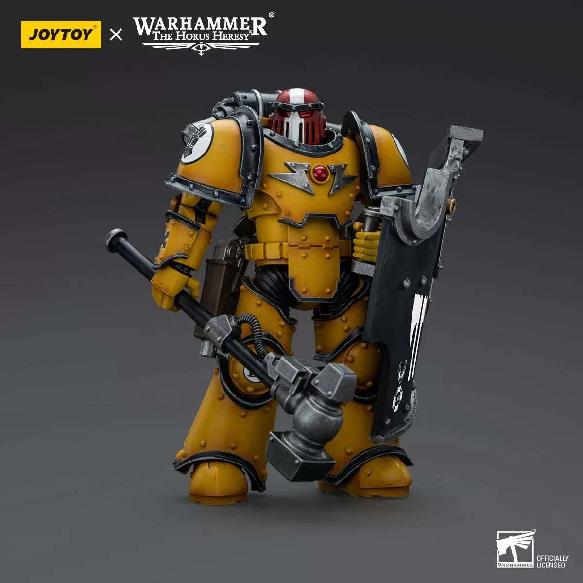 Warhammer Collectibles: 1/18 Scale Imperial Fists Legion MkIII Breacher Squad Sergeant with Hammer
