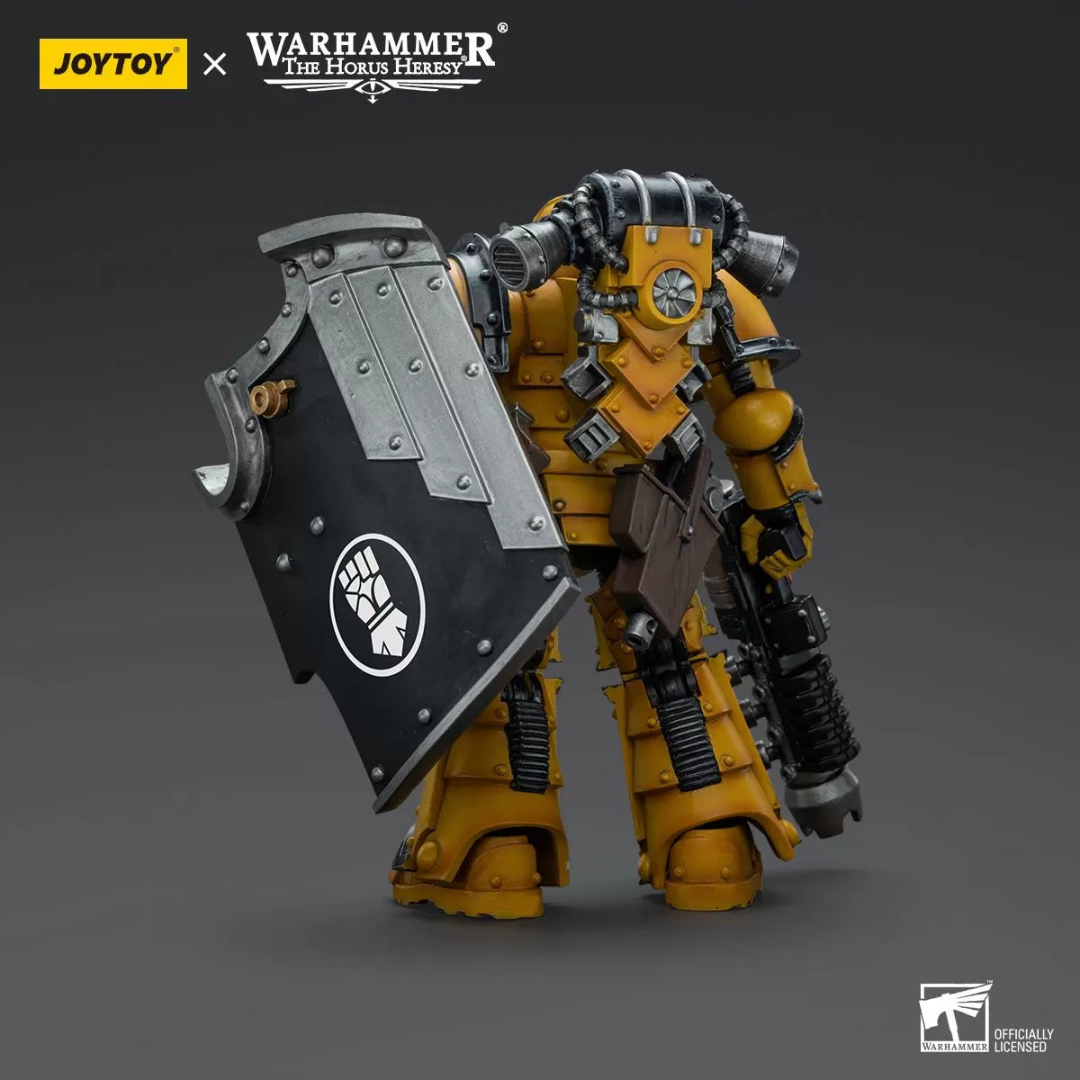 Warhammer Collectibles: 1/18 Scale Imperial Fists Legion MkIII Breacher Squad Legion Breacher w Gun