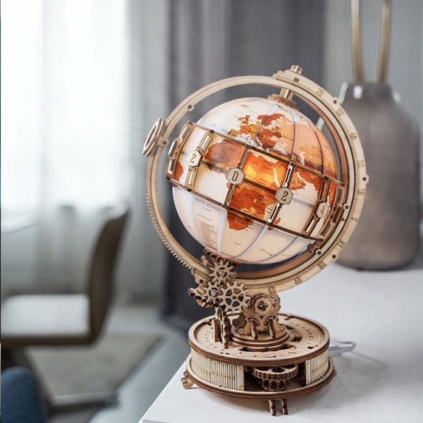 DIY Luminous Globe - Good Games