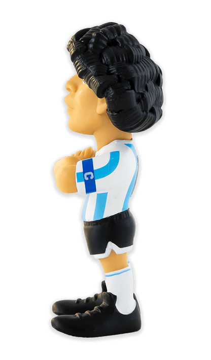 Angled view of Minix Maradona in dynamic pose