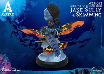 Lo’ak mini figure with bioluminescent skin and accessories