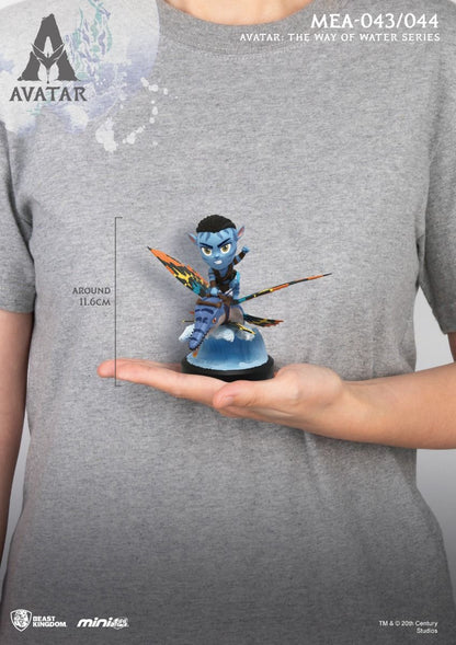 Tsireya figure posed standing with aquatic detailing and long tail