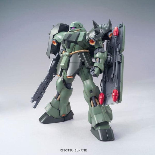 Bandai MG 1/100 Geara Doga