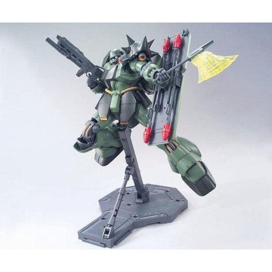 Bandai MG 1/100 Geara Doga