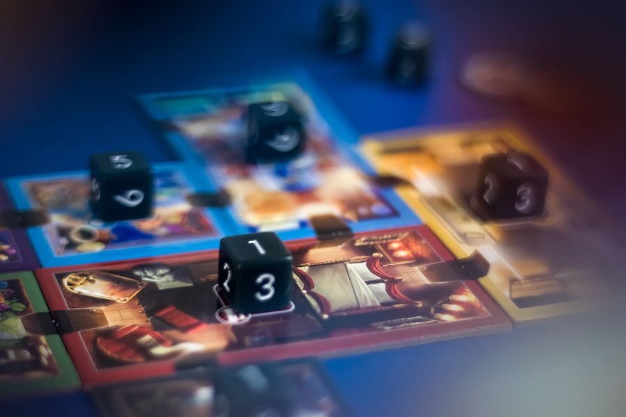 Dice Manor