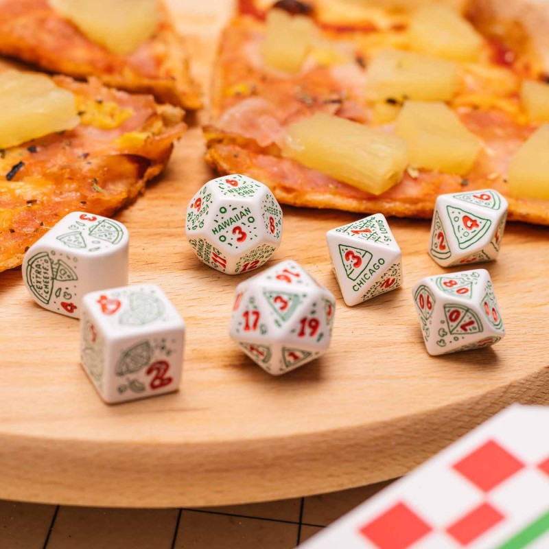 Q Workshop - Pizza - Pepperoni Dice Set 7 - Good Games