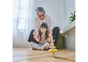 PlanToys - Ballet Spinning Top