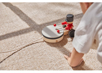PlanToys - Pull-Along Drummer