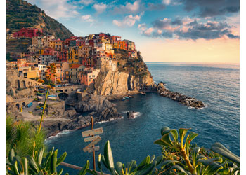 Ravensburger - Cinque Terre Viewpoint Puzzle 1500 Pieces