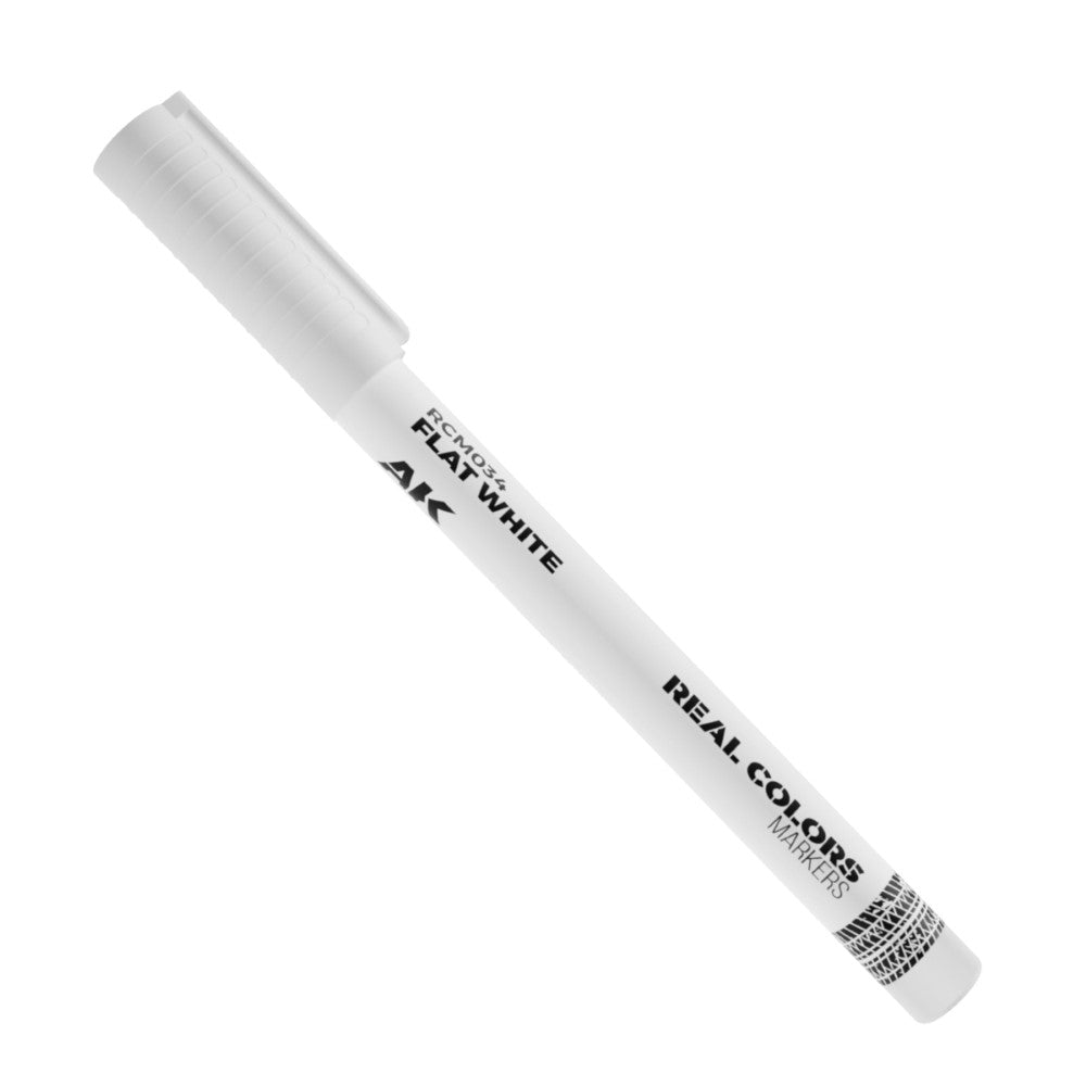 A white AK Real Colors marker pen, labeled "Flat White"