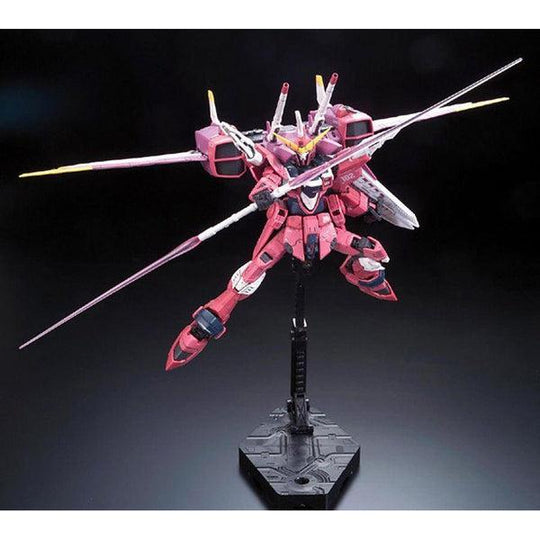 Bandai RG 1/144 Justice Gundam
