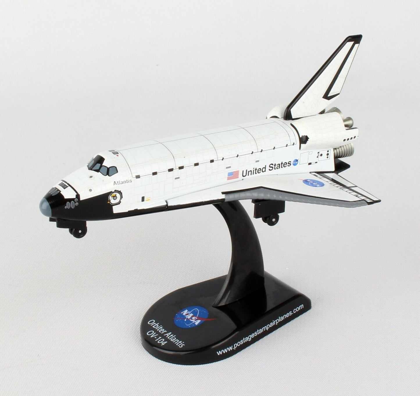 1/300 Space Shuttle Atlantis - Good Games