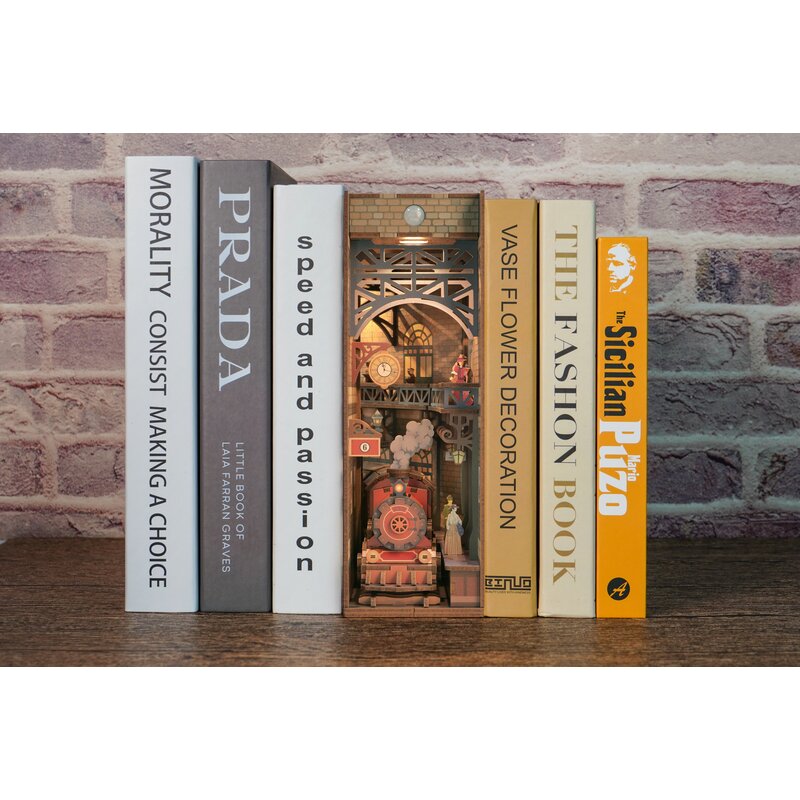 DIY Book Nook The Steam Age - Good Games