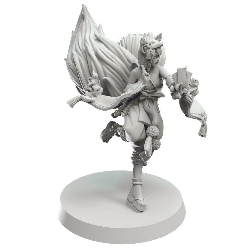 Grey 3D miniature of a kitsune-like figure in traditional attire, running with talismans and a large flowing tail.