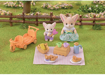 Sylvanian Families - Sunny Picnic Set