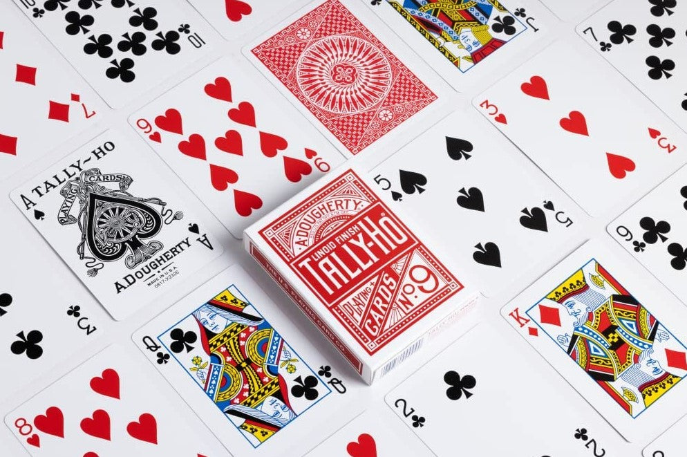 Tally-Ho Half Fan/Circle Playing Cards - Good Games