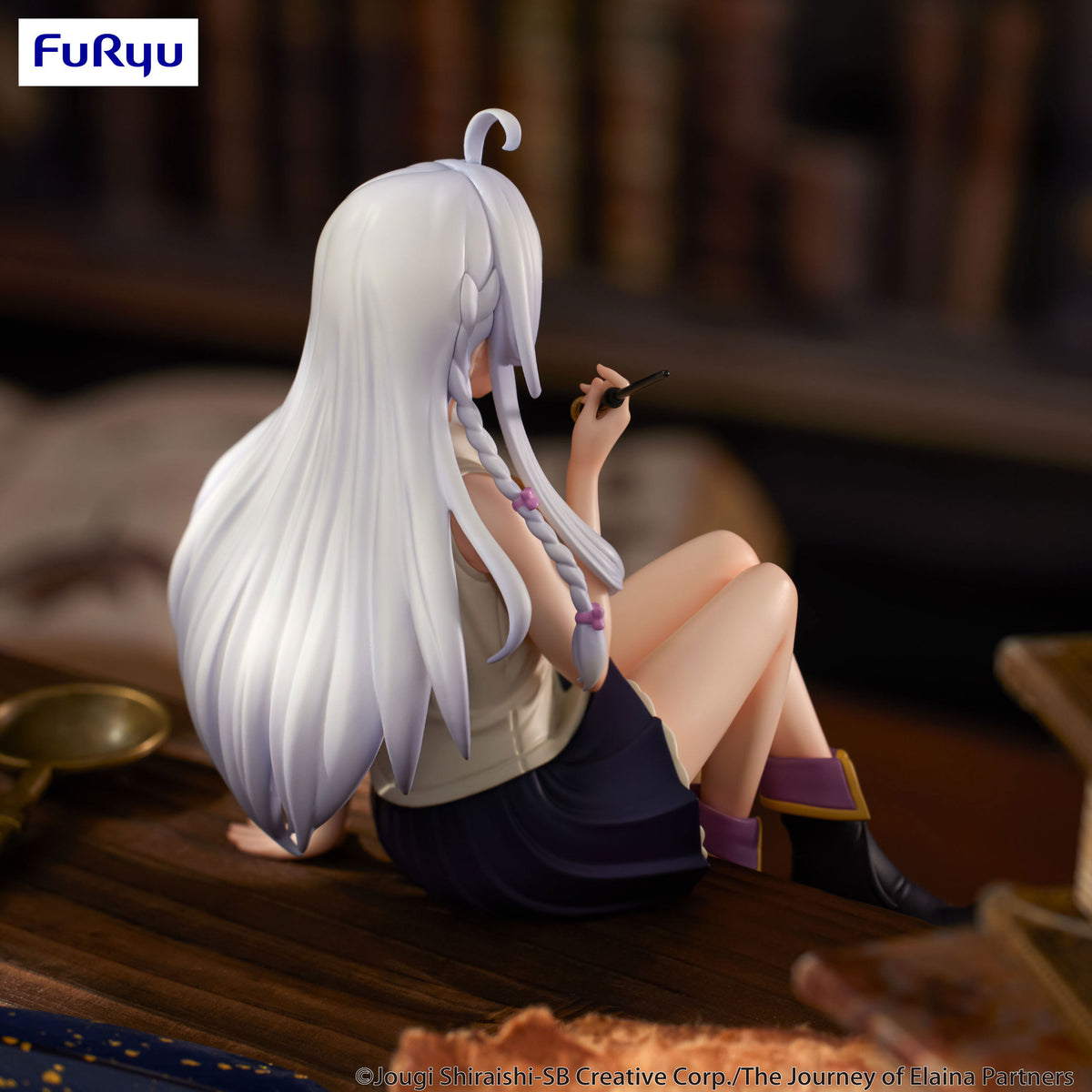Good Smile Journey of Elaina Noodle Stopper Figure side view