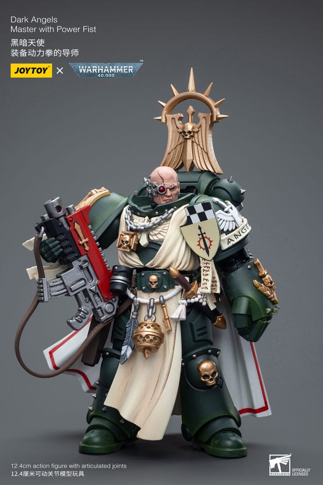 Warhammer Collectibles: 1/18 Scale Dark Angels Master with Power Fist