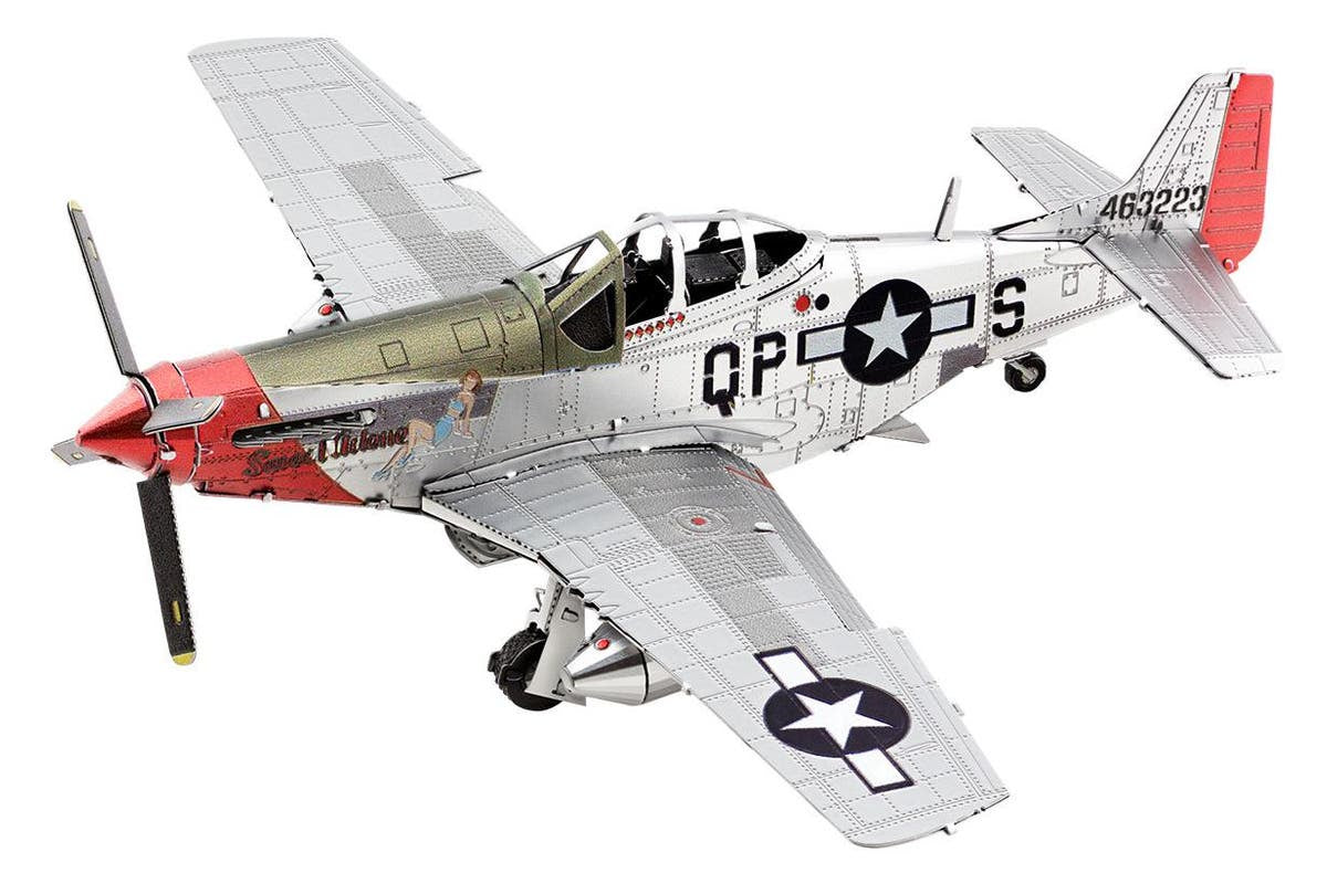 Metal Earth - Mustang P-51D Sweet Arlene - Good Games