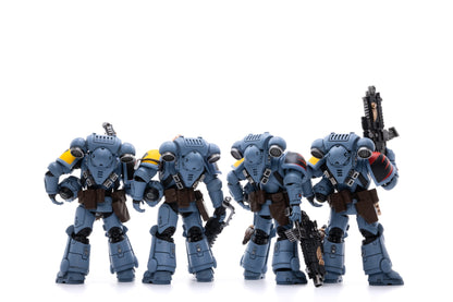 Warhammer Collectibles: 1/18 Scale Space Wolves Battle Hunter Pack - Good Games