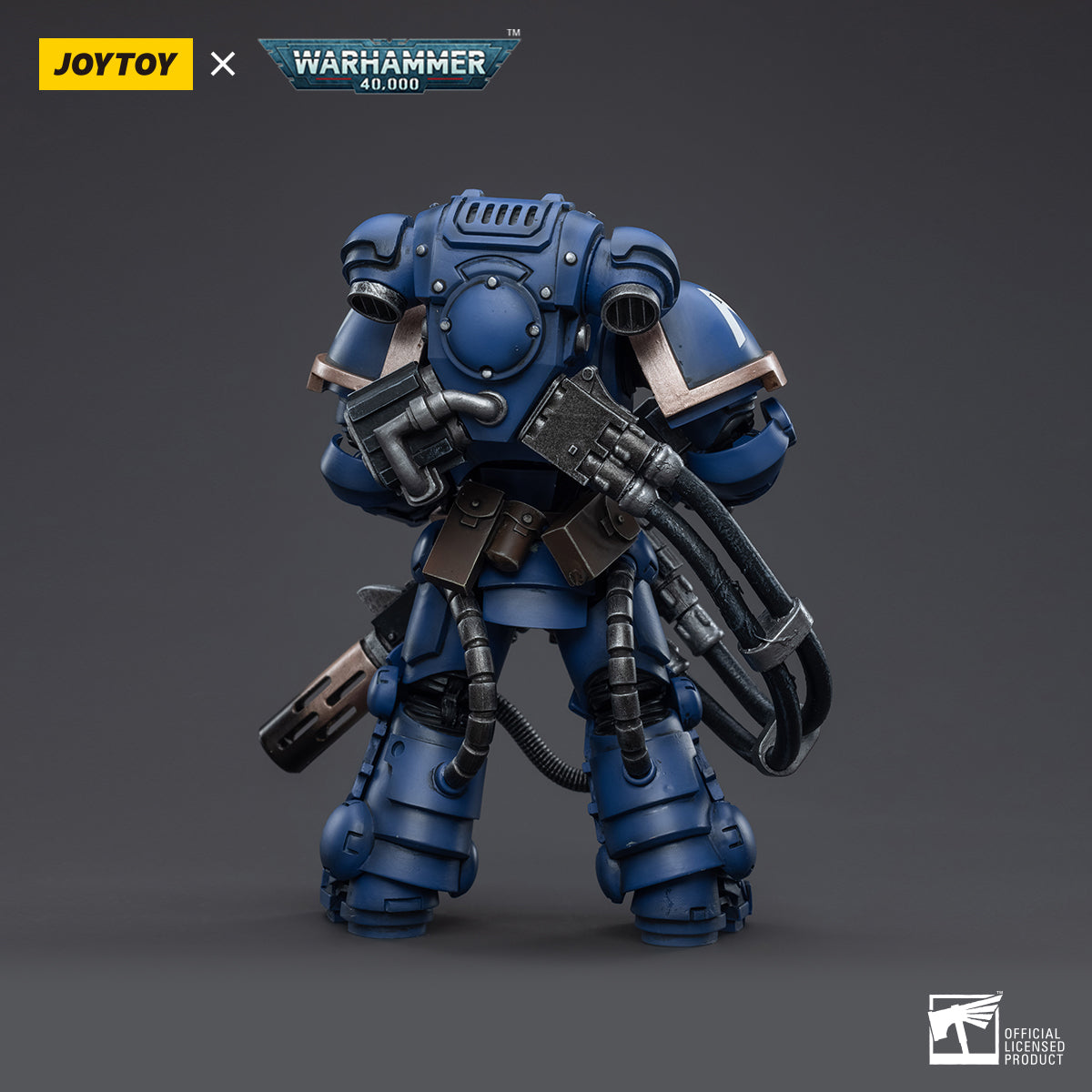 Warhammer Collectibles: 1/18 Scale Ultramarines Primaris Eradicator 1