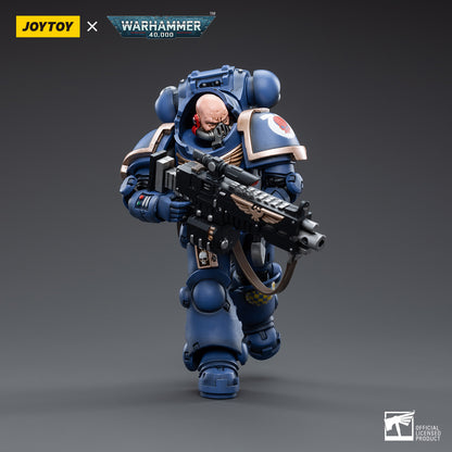 Warhammer Collectibles: 1/18 Scale Ultramarines Heavy Intercessor Sergeant Aetus Gardane - Good Games