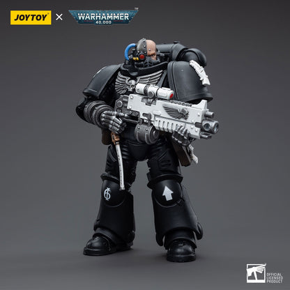 Warhammer Collectibles 1/18 Scale Iron Hands Intercessors Brother Gravak - Good Games