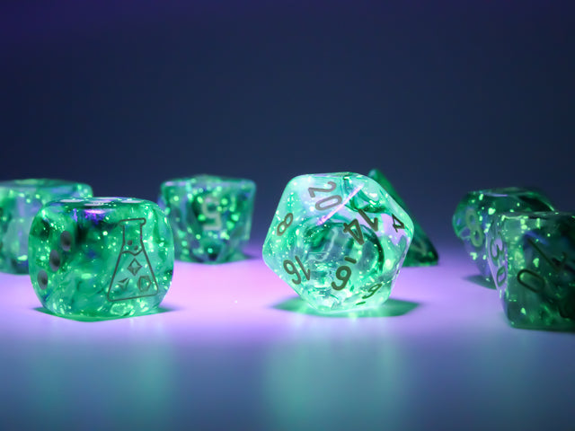 Chessex - Borealis Polyhedral 7 Dice Set - Kelp/Light Green Luminary (CHX30054) - Good Games
