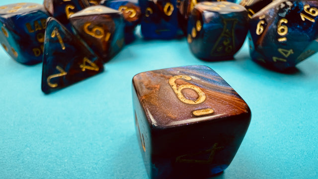 Chessex - Lustrous Polyhedral 7 Dice Set - Azurite/Gold (CHX30055) - Good Games