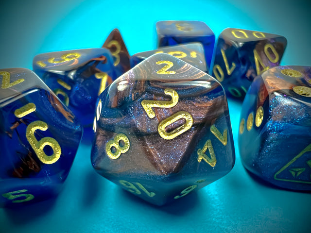 Chessex - Lustrous Polyhedral 7 Dice Set - Azurite/Gold (CHX30055) - Good Games