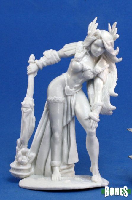 Reaper Bones - Yephima Female Cloud Giant