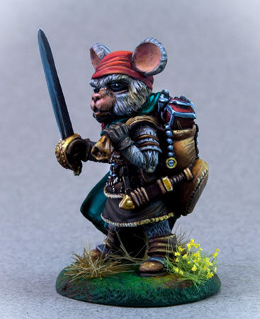 Visions in Fantasy - Critters: Mouse Swashbuckler with Rapier