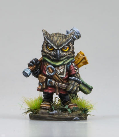 Critter Kingdoms: Owl Cleric with Mace - Good Games