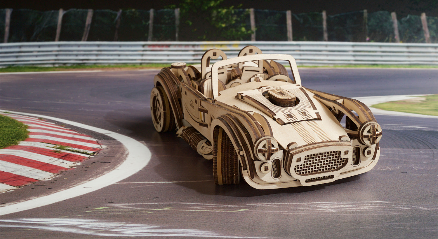 Ugears - Drift Cobra Racing Car - Good Games