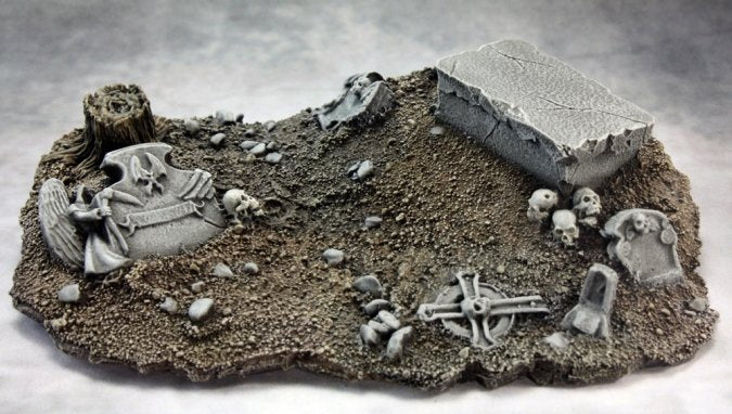Reaper: Bases: Graveyard Vignette Base (resin base)