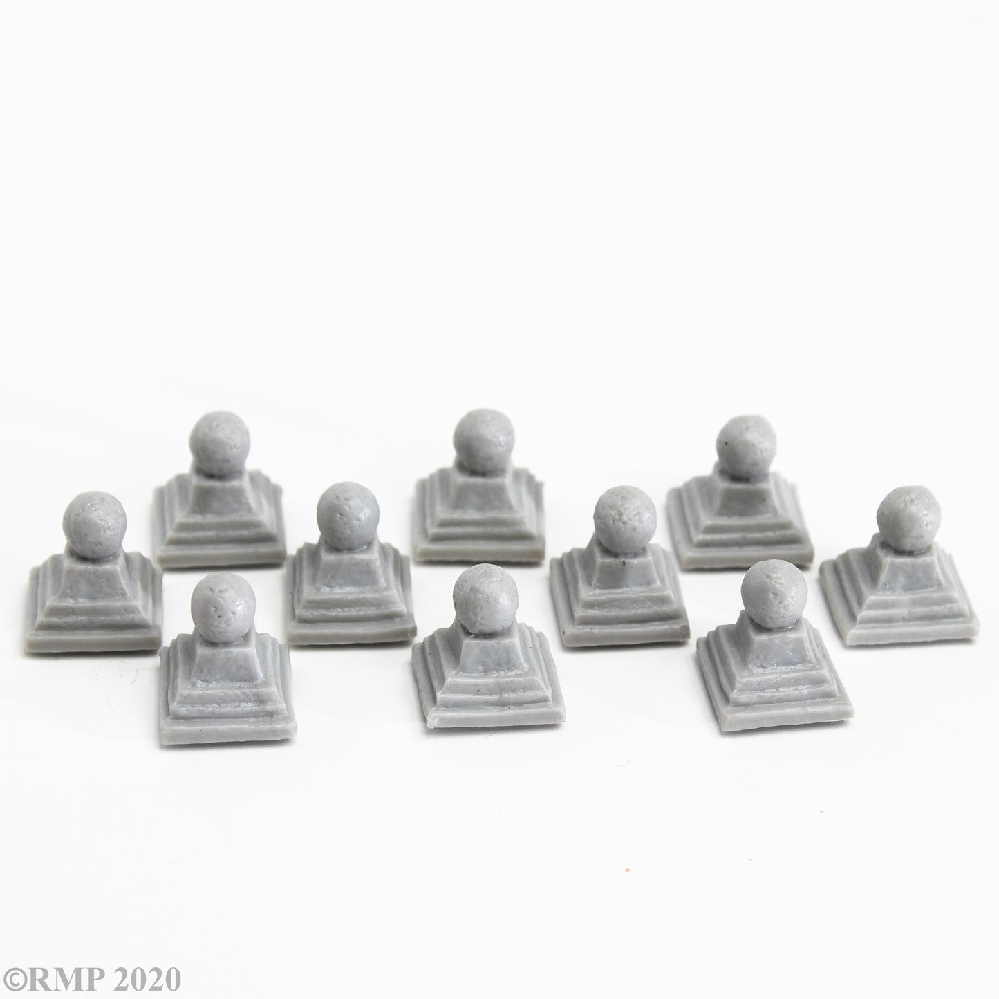 Reaper Bones Graveyard Finial - Orbs - 10 - Good Games