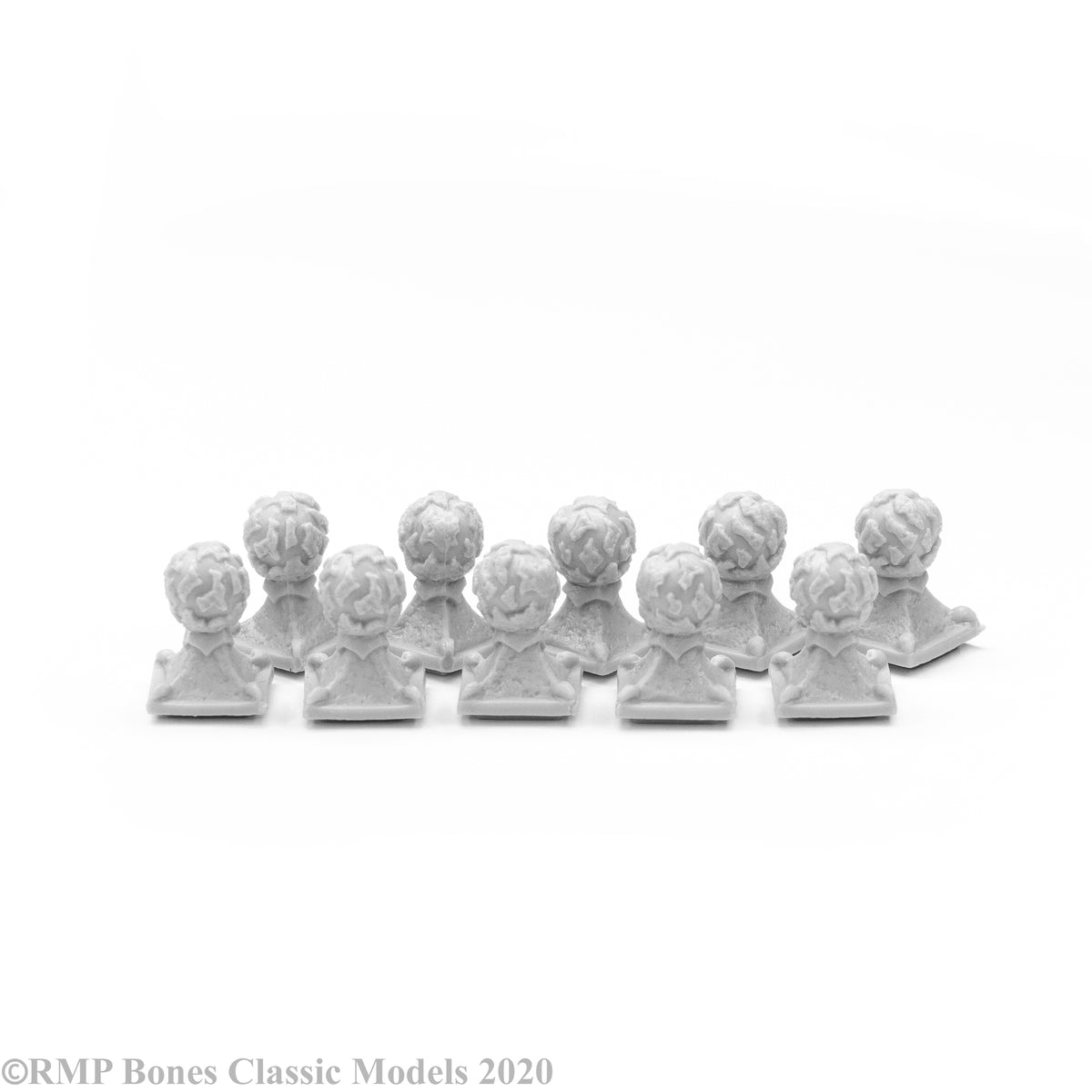 Reaper Bones Graveyard Finial - Mystics - 10