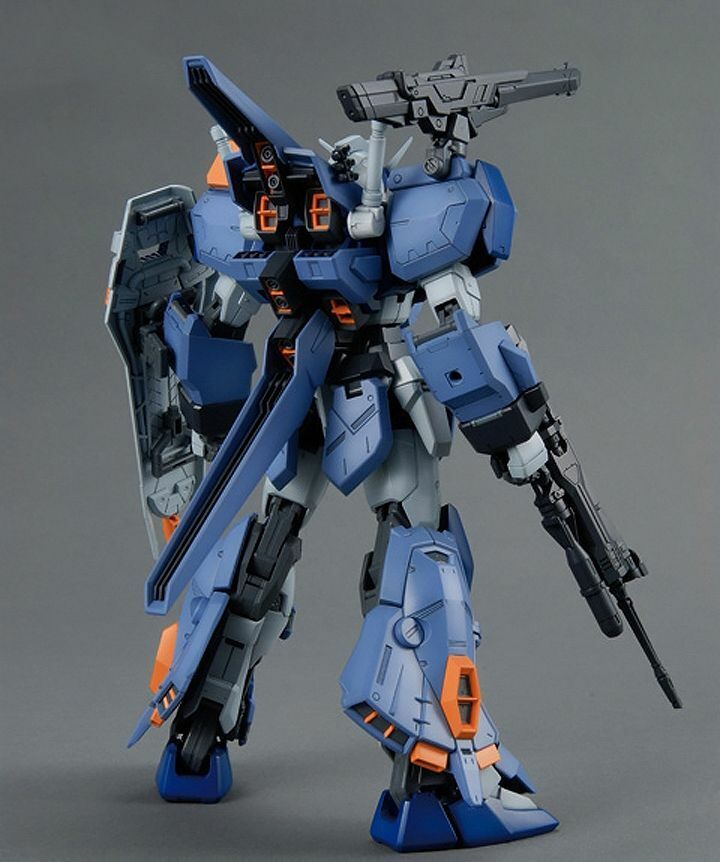 Bandai 1/100 MG Duel Gundam Assaultshroud - Good Games