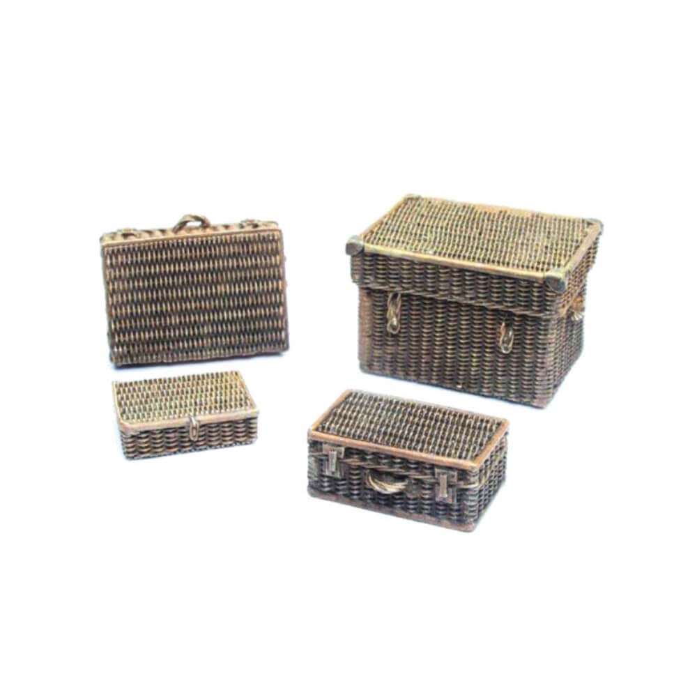 Vallejo Scenic Accessories - Wicker Suitcases - Good Games