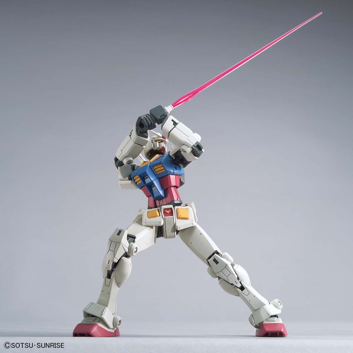 Bandai HG 1/144 RX-78-2 Gundam [Beyond Global]