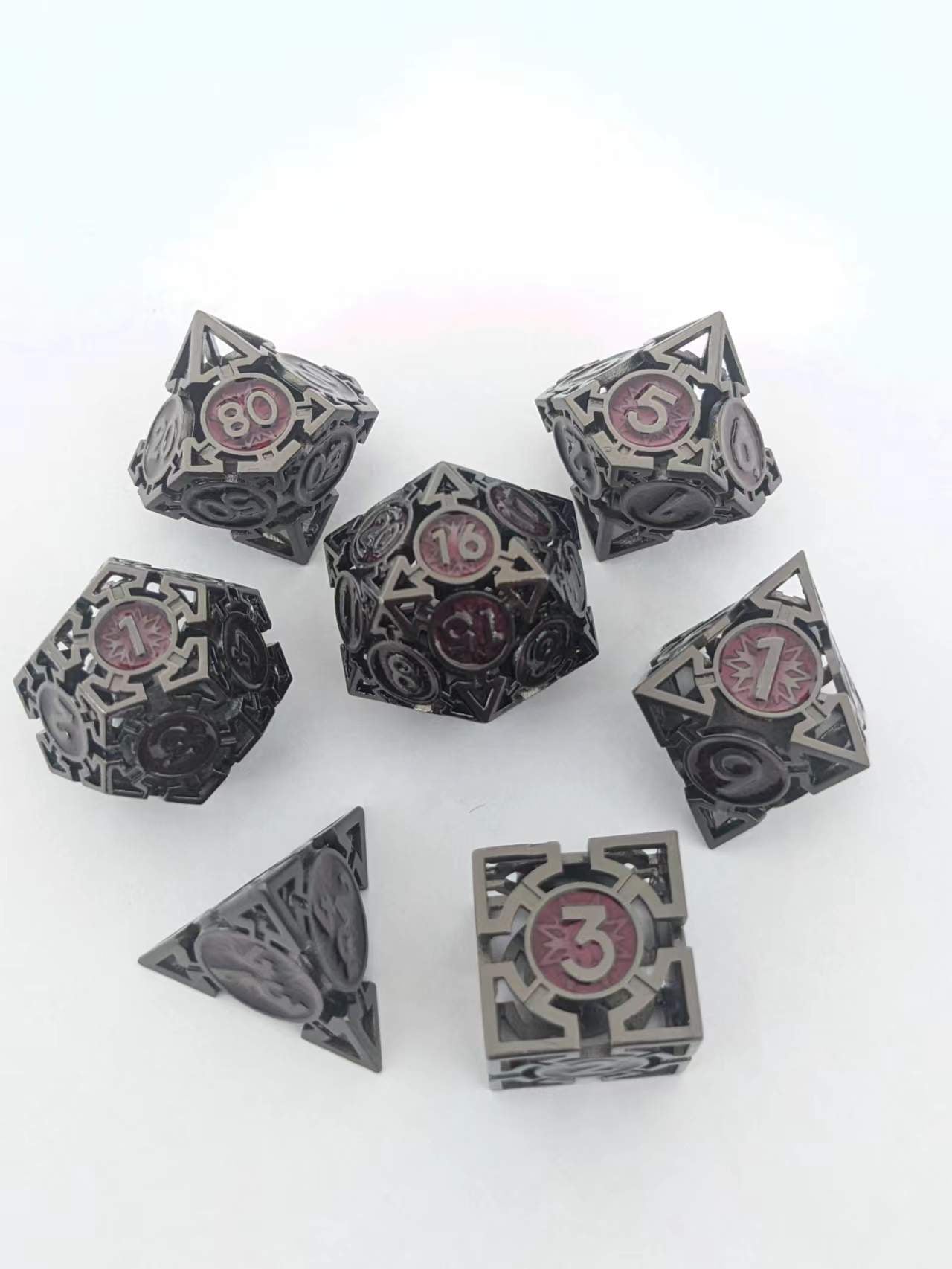 Dice Hoard - Metal Hollow Set 18 - Good Games