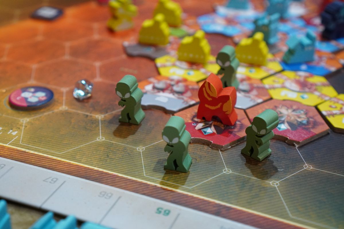 On Mars: Alien Invasion (Co-Op Expansion)