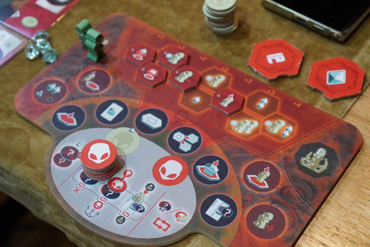 On Mars: Alien Invasion (Co-Op Expansion)