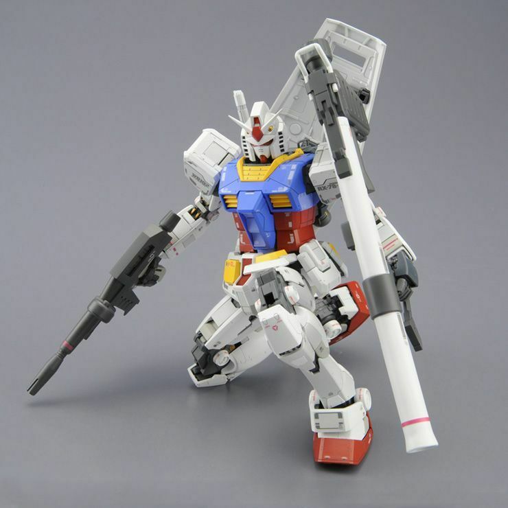 Bandai 1/100 MG RX-78-2 Gundam Ver. 3.0 - Good Games