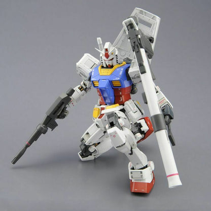 Bandai 1/100 MG RX-78-2 Gundam Ver. 3.0 - Good Games