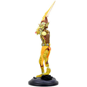 Dungeons &amp; Dragons 12- Inch Premium Statue Githyanki - Good Games