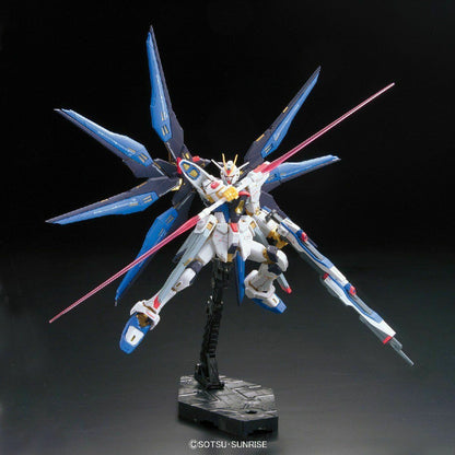 Bandai RG 1/144 ZGMF-X20A Strike Freedom Gundam - Good Games